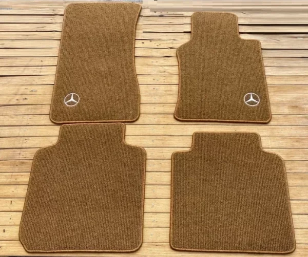 RHD W108 / W109 4dr. Sedan FLOOR MAT